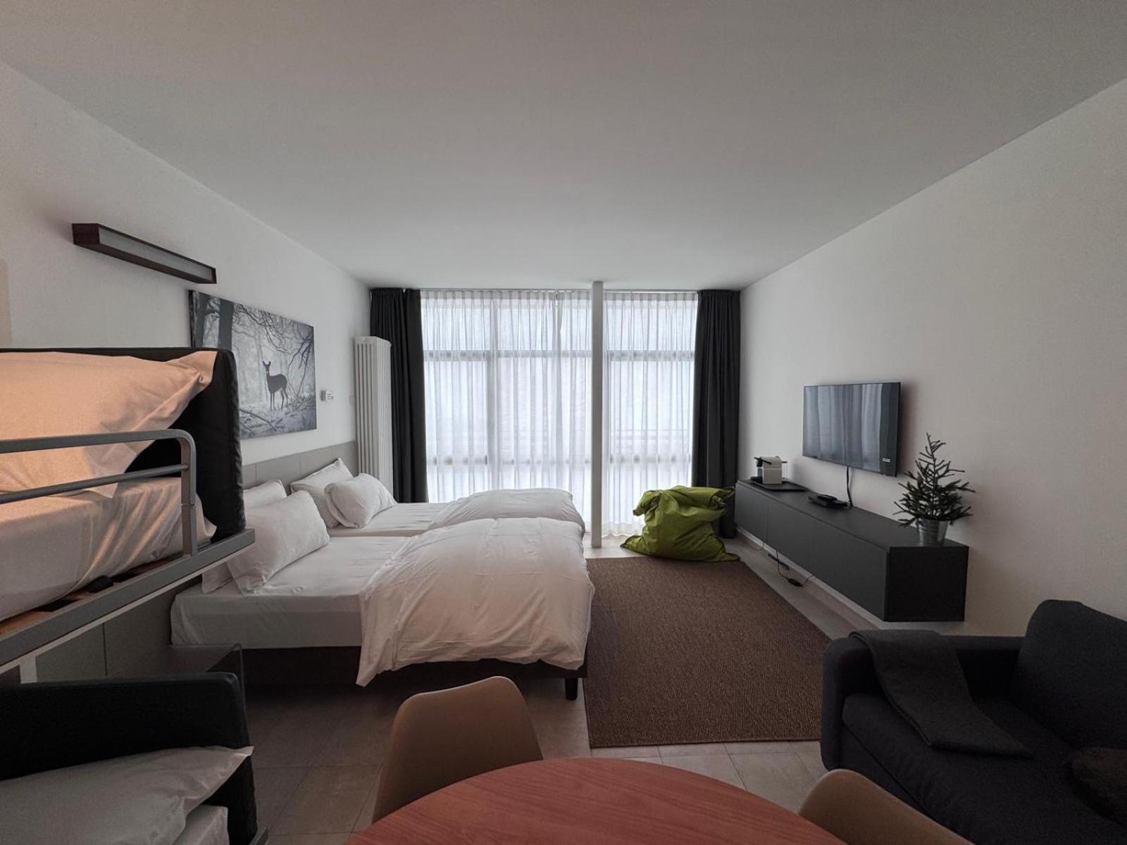 Base Camp Alpine Apartments Breuil-Cervinia Room photo