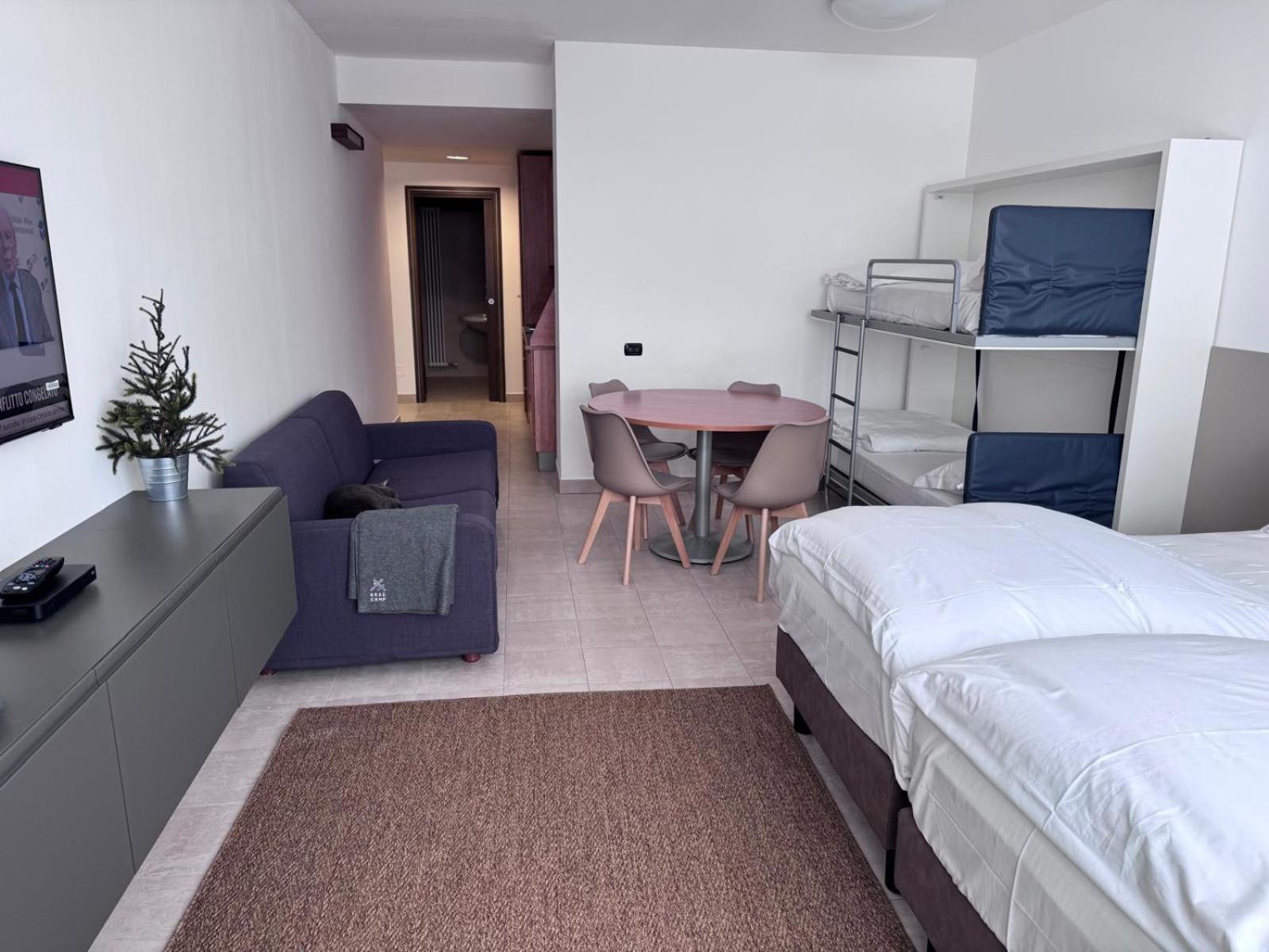 Base Camp Alpine Apartments Breuil-Cervinia Room photo